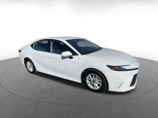 Used 2025 Toyota Camry LE video 2