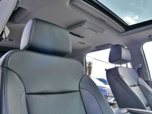 Used 2019 GMC Yukon SLT w/ Open Road Package image 14