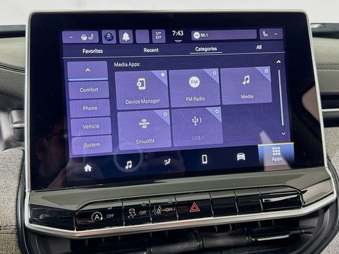 Used 2022 Jeep Compass Latitude w/ Convenience Group AWD/4WD image 28