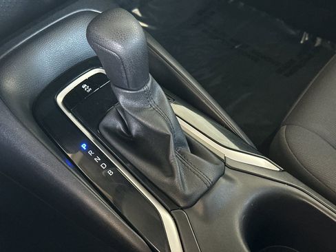 Used 2024 Toyota Corolla LE FWD image 18