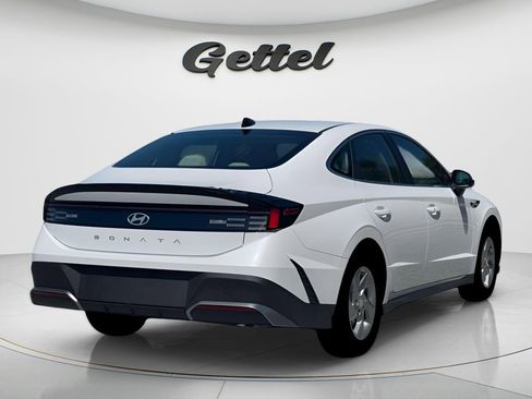 New 2026 Hyundai Sonata SE FWD image 9