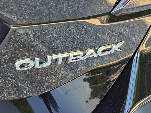 Used 2025 Subaru Outback Limited w/ Popular Package #2 image 34