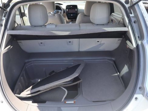 Used 2012 Nissan Leaf SL image 13