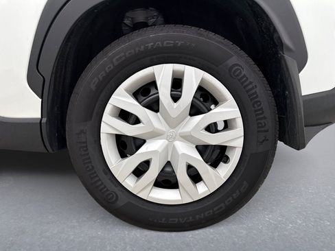 Used 2026 Toyota Corolla Cross L AWD/4WD image 13