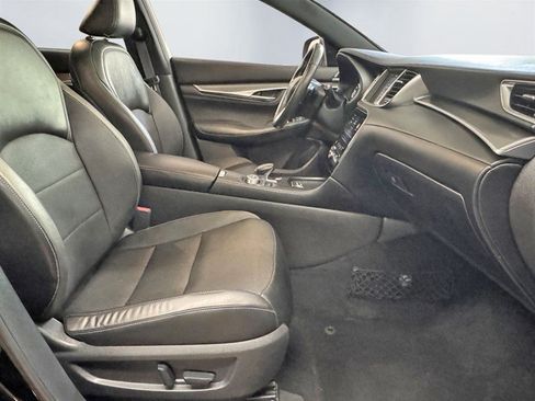 Used 2023 INFINITI QX55 Luxe w/ Accent Package AWD/4WD image 24