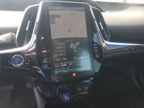 Used 2019 Toyota Prius Limited w/ Premium Convenience Package FWD image 15