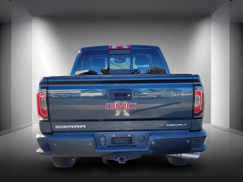 Used 2018 GMC Sierra 1500 Denali w/ Denali Ultimate Package image 5