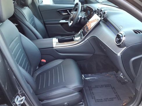 Certified 2024 Mercedes-Benz GLC 300 4MATIC image 17