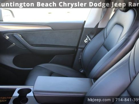 Used 2023 Tesla Model Y Long Range image 25