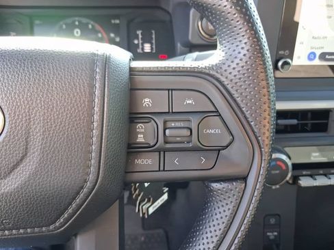 Used 2024 Toyota Tacoma SR AWD/4WD image 18