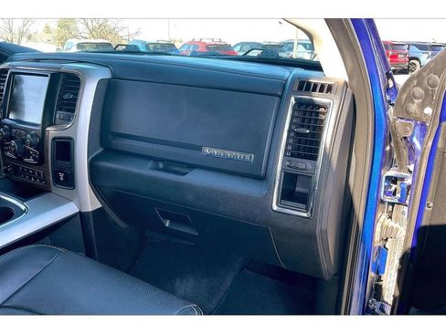 Used 2017 RAM 2500 Laramie image 18