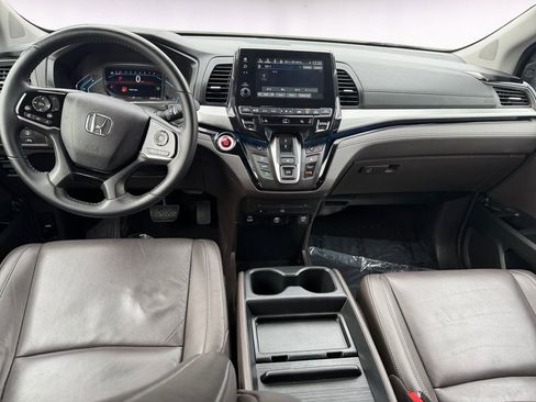 Used 2023 Honda Odyssey Touring image 10