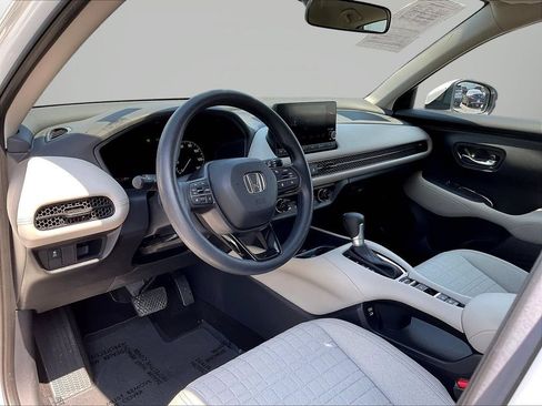 Used 2024 Honda HR-V LX image 19