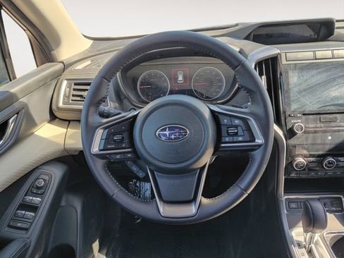 Used 2022 Subaru Ascent Premium w/ Convenience Package AWD/4WD image 12