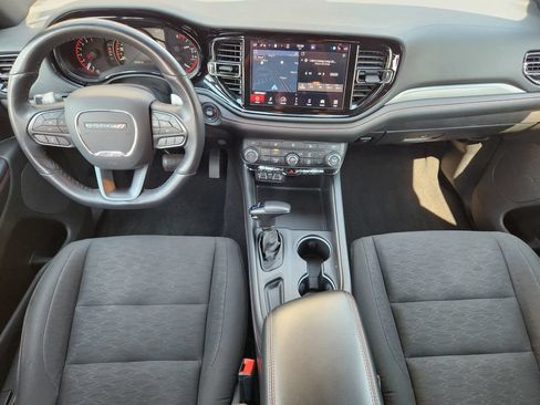 Used 2025 Dodge Durango GT AWD/4WD image 11