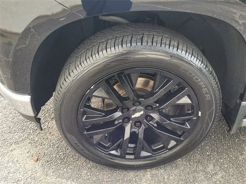 Used 2019 Chevrolet Silverado 1500 LTZ w/ Technology Package image 12