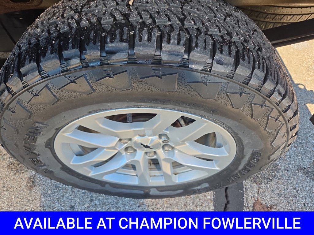 Used 2019 Chevrolet Silverado 1500 RST w/ All-Star Edition AWD/4WD image 11