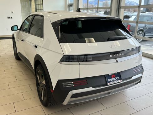 New 2026 Hyundai Ioniq 5 SEL image 10