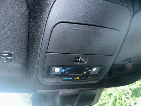 Used 2023 Ford F150 XLT w/ Equipment Group 302A High RWD image 18