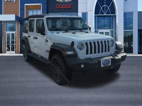 Used 2022 Jeep Wrangler Unlimited Sport image 8