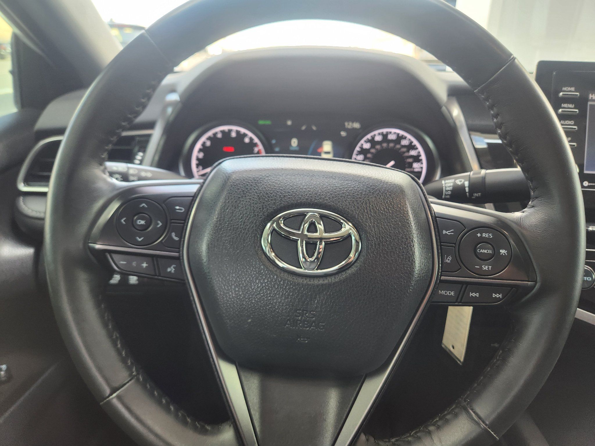 Used 2024 Toyota Camry SE AWD/4WD image 24