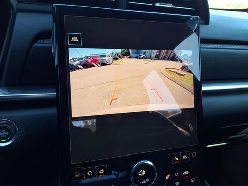 Used 2025 GMC Terrain Elevation w/ Elevation Premium Package AWD/4WD image 12