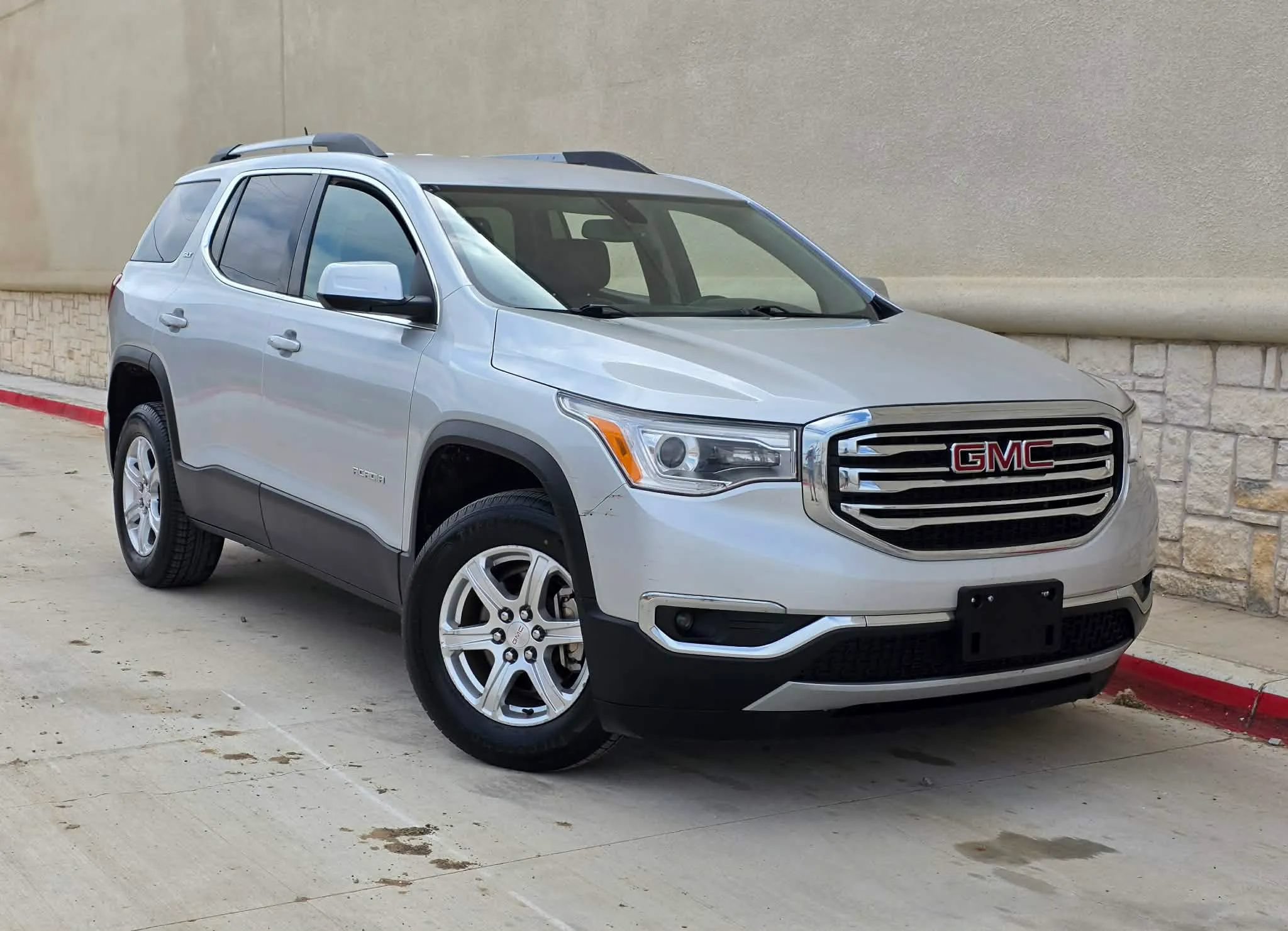 Used 2019 GMC Acadia SLT FWD image 39
