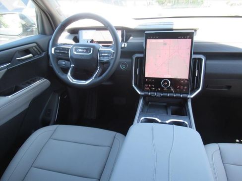 New 2026 GMC Acadia Elevation w/ Elevation Premium Package FWD image 12