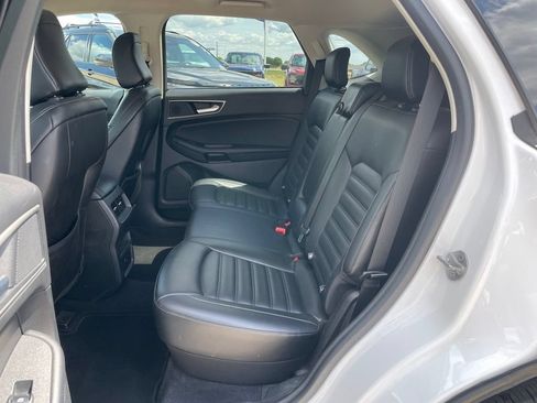 Used 2024 Ford Edge SEL AWD/4WD image 8