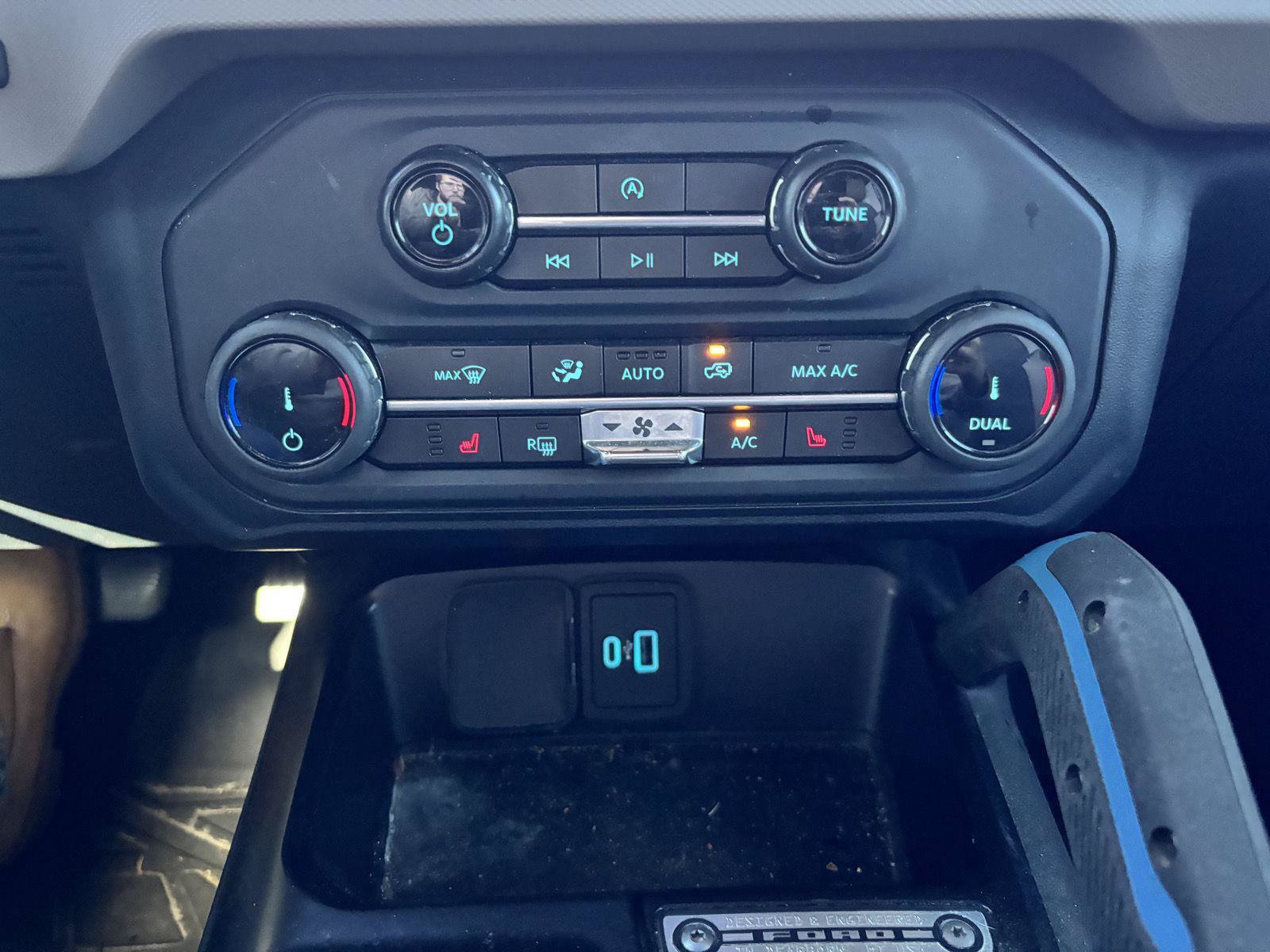 Used 2022 Ford Bronco Wildtrak AWD/4WD image 24