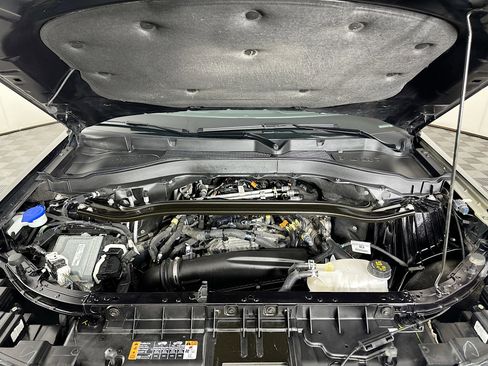 Used 2025 Ford Explorer Platinum w/ LUX Leather Package image 36