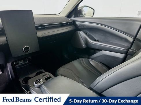 Used 2024 Ford Mustang Mach-E Premium image 26