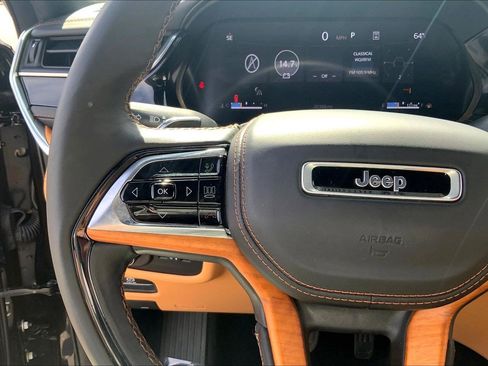 Certified 2025 Jeep Grand Cherokee L Summit w/ Advanced Protech Group IV AWD/4WD image 23