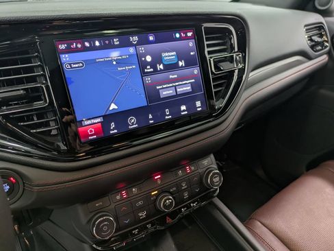 Used 2024 Dodge Durango R/T AWD/4WD image 11