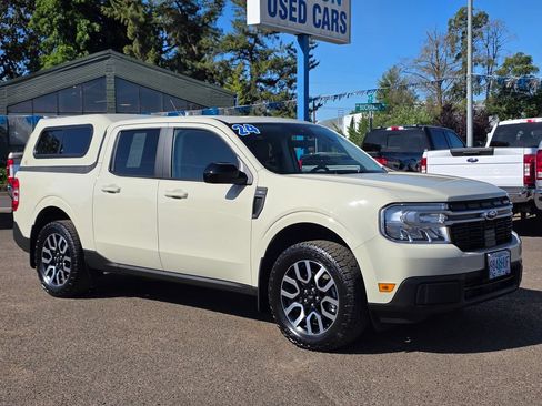 Used 2024 Ford Maverick Lariat w/ 4K Tow Package AWD/4WD image 38