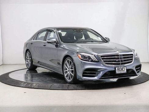 Used 2018 Mercedes-Benz S 560 Sedan image 5