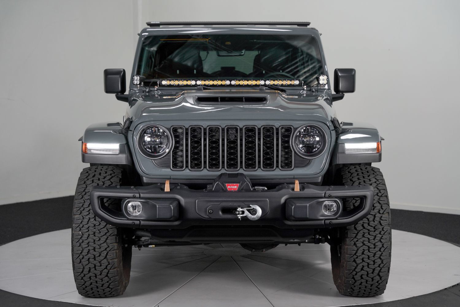 Used 2025 Jeep Wrangler Unlimited Rubicon 392 AWD/4WD image 10