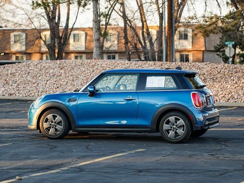 Certified 2023 MINI Cooper 2-Door Hardtop image 7