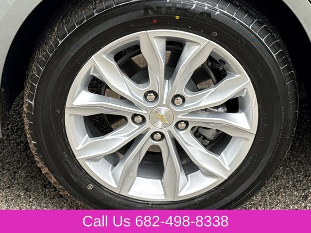 Used 2025 Chevrolet Malibu LT FWD image 9