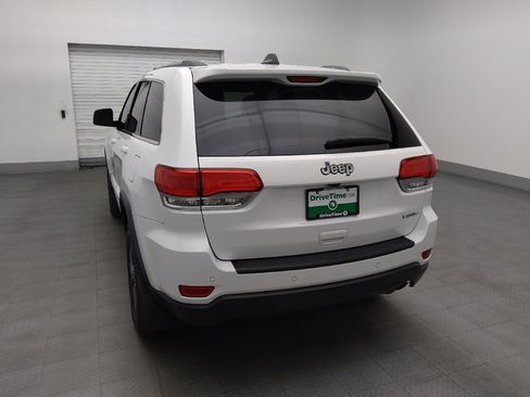 Used 2019 Jeep Grand Cherokee Laredo w/ Laredo X Package RWD image 6