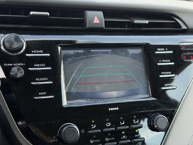 Used 2020 Toyota Camry LE FWD image 17