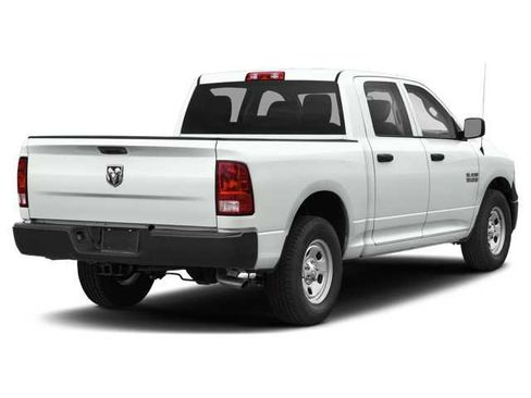 Used 2018 RAM 1500 Express w/ Express Value Package AWD/4WD image 2
