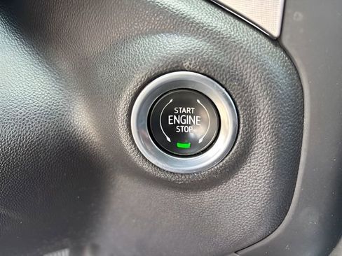 Used 2020 GMC Sierra 1500 SLT w/ SLT Premium Plus Package AWD/4WD image 22