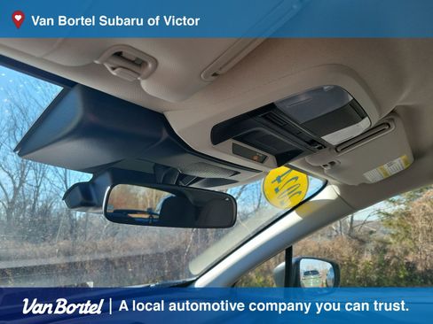 Used 2024 Subaru Crosstrek 2.0i image 21