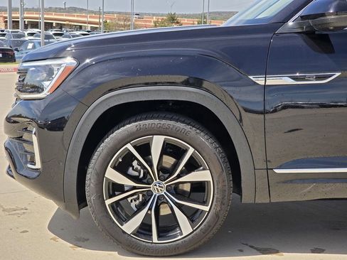 New 2026 Volkswagen Atlas SEL Premium R-Line image 5