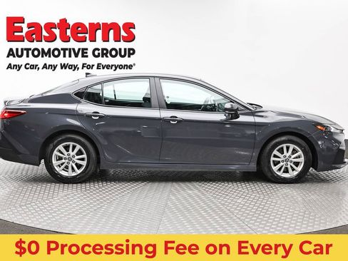 Used 2025 Toyota Camry LE FWD image 4