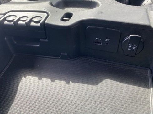 Used 2017 RAM 1500 Tradesman w/ Power & Remote Entry Group image 9