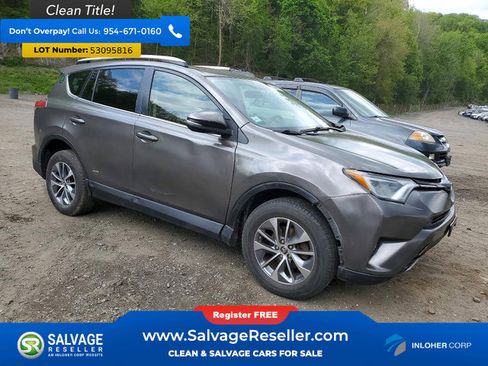 Used 2016 Toyota RAV4 XLE AWD/4WD image 5