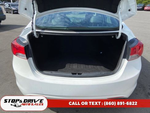 Used 2012 Hyundai Elantra Limited image 20