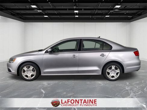 Used 2014 Volkswagen Jetta SE image 5